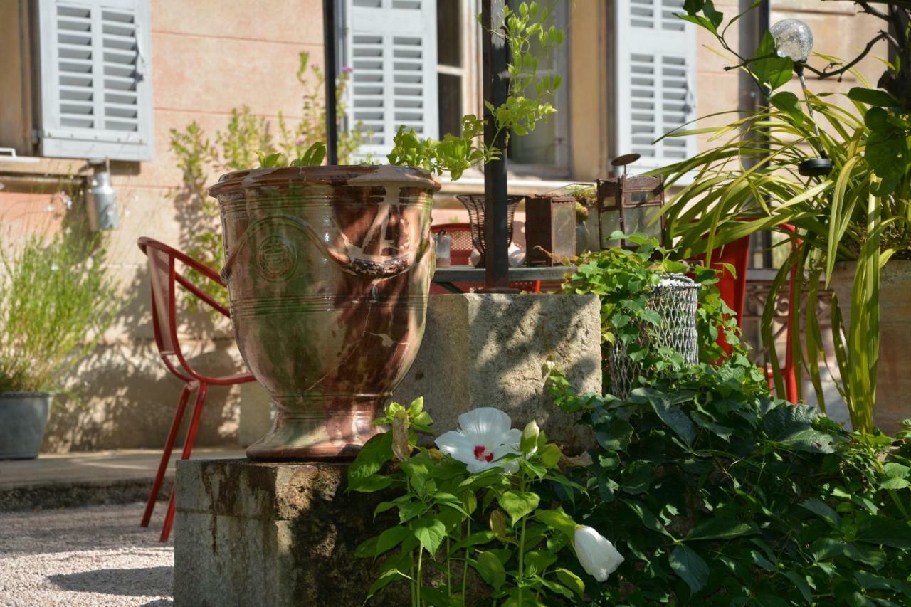 Les Passiflores Grasse Kültér fotó